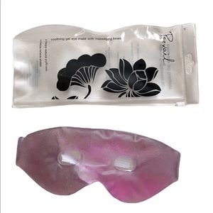 Soothing Gel Eye Mask with Massaging Beads